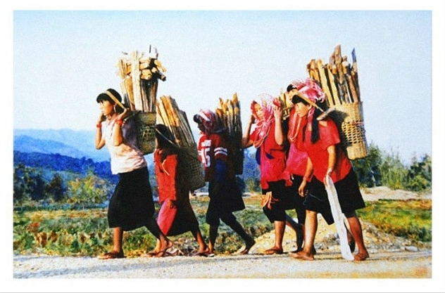 姚建华云南民族风人物风土水彩-14